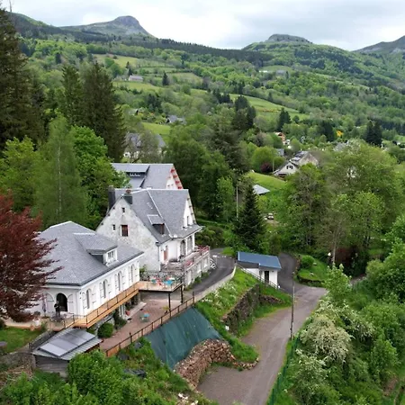 D'hotes Le Balad'ou Bed & Breakfast