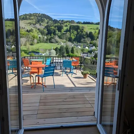 D'hotes Le Balad'ou Bed & Breakfast